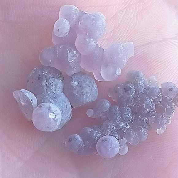 🌟 32ct Grape Agate 🍇 GRAPE AGATE Specimen Chalcedony Crystal Cluster - Picture 1 of 2
